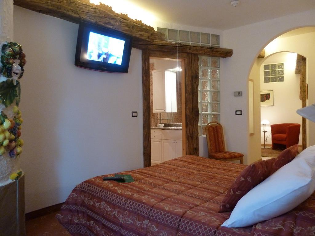 Hotel Ancora Castello-Molina di Fiemme Ngoại thất bức ảnh
