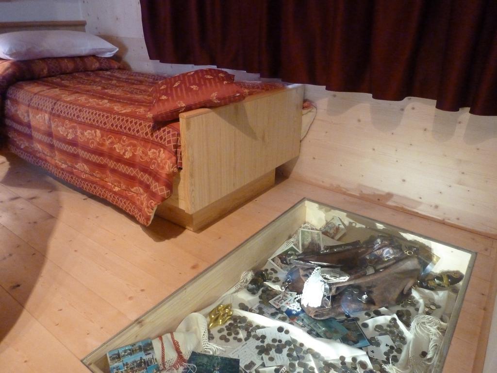 Hotel Ancora Castello-Molina di Fiemme Phòng bức ảnh