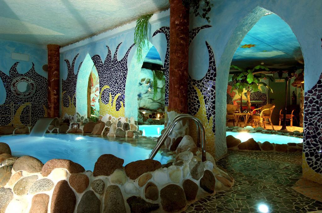 Hotel Ancora Castello-Molina di Fiemme Ngoại thất bức ảnh