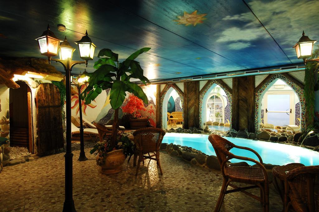 Hotel Ancora Castello-Molina di Fiemme Ngoại thất bức ảnh