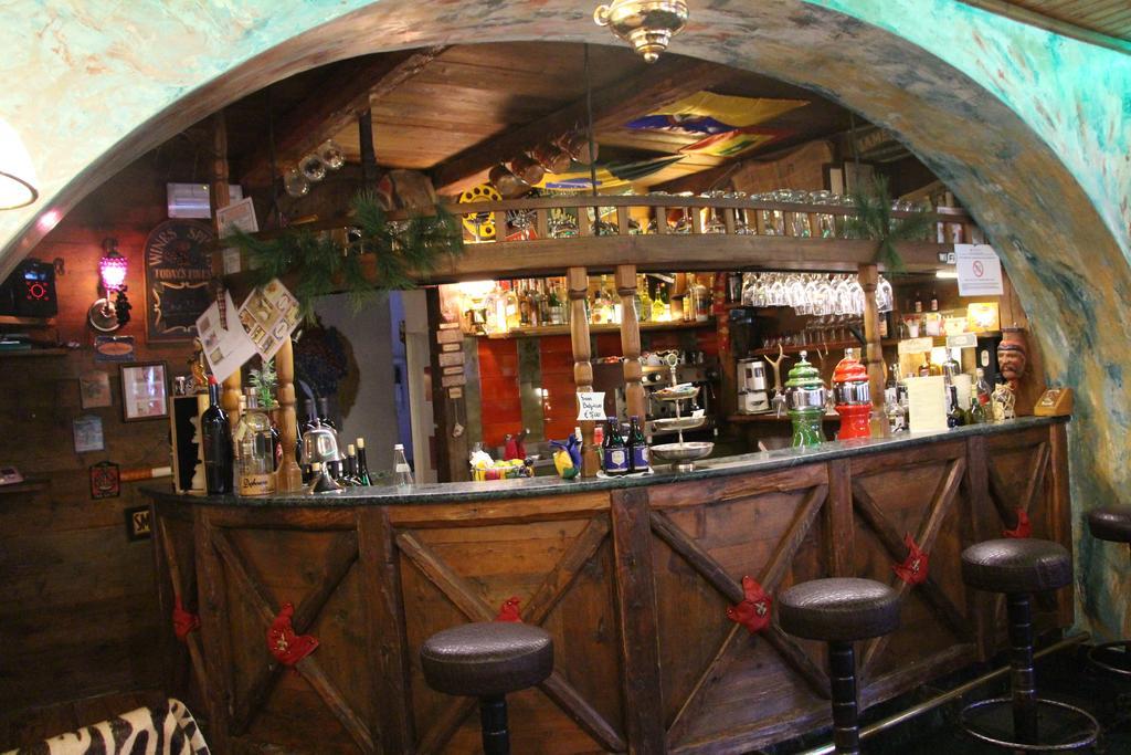Hotel Ancora Castello-Molina di Fiemme Ngoại thất bức ảnh