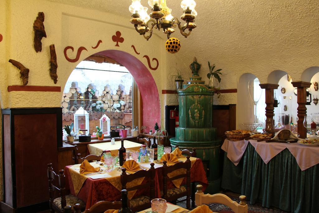 Hotel Ancora Castello-Molina di Fiemme Ngoại thất bức ảnh