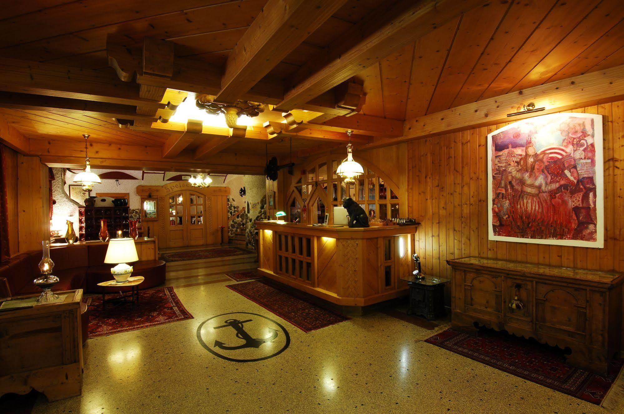 Hotel Ancora Castello-Molina di Fiemme Ngoại thất bức ảnh