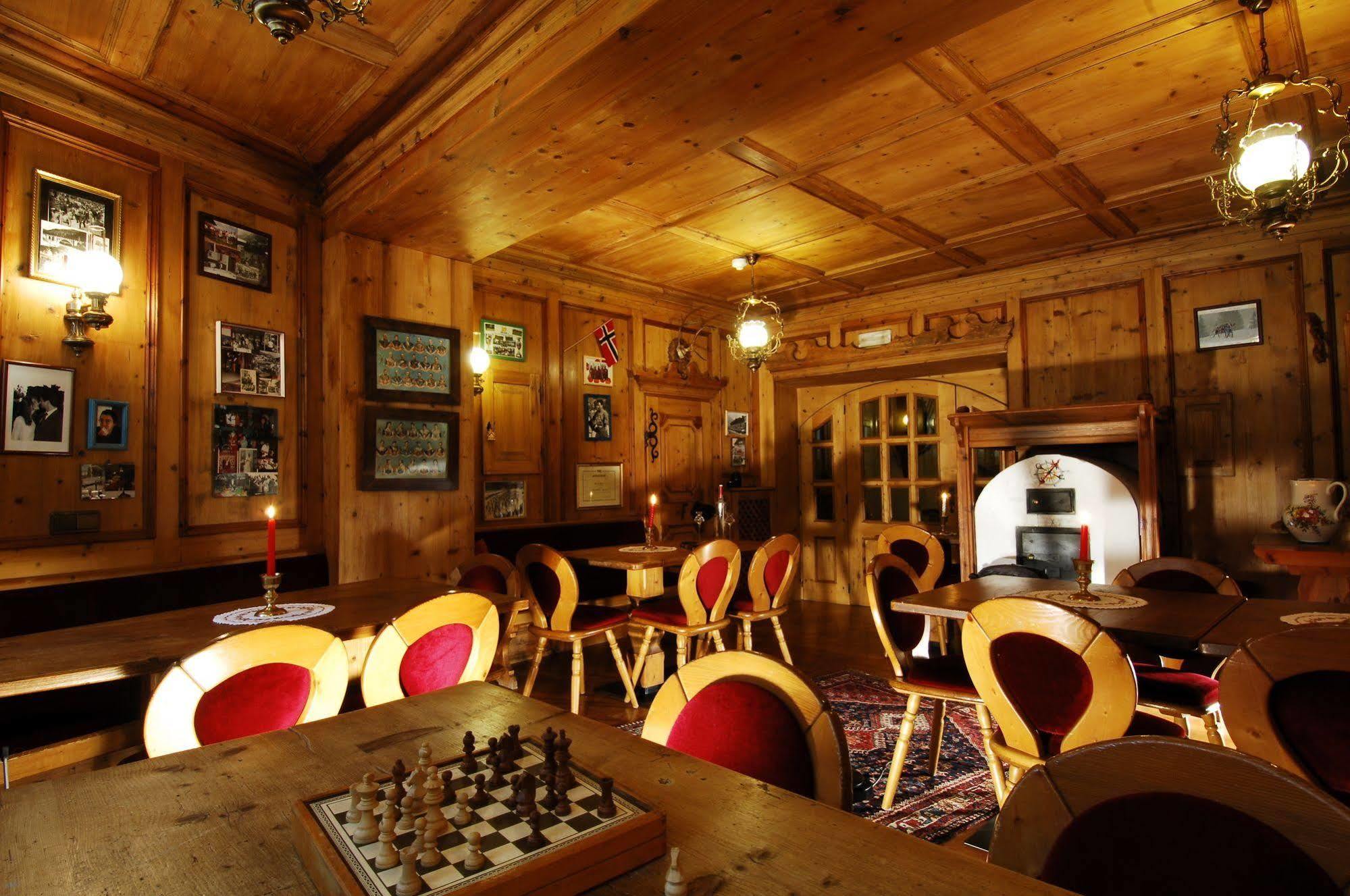 Hotel Ancora Castello-Molina di Fiemme Ngoại thất bức ảnh